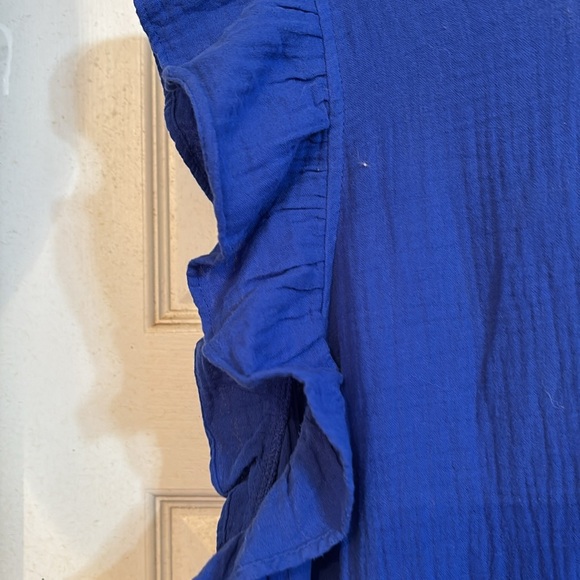 Universal thread long blue dress with ruffled cap sleeves and keyhole back - Picture 4 of 4